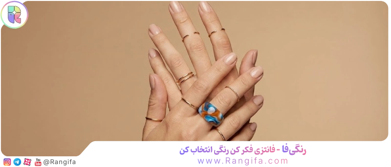  چیدمان انگشترهای متنوع روی دست